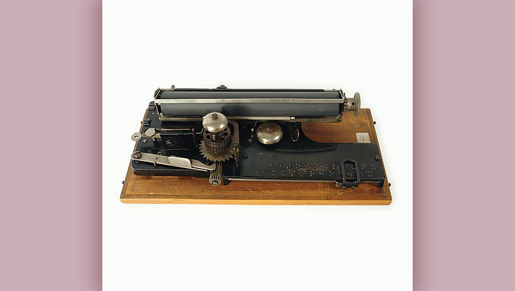 Picht Braille writer