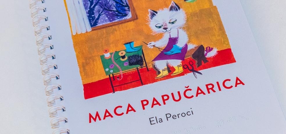 Slikovnica Maca papučarica